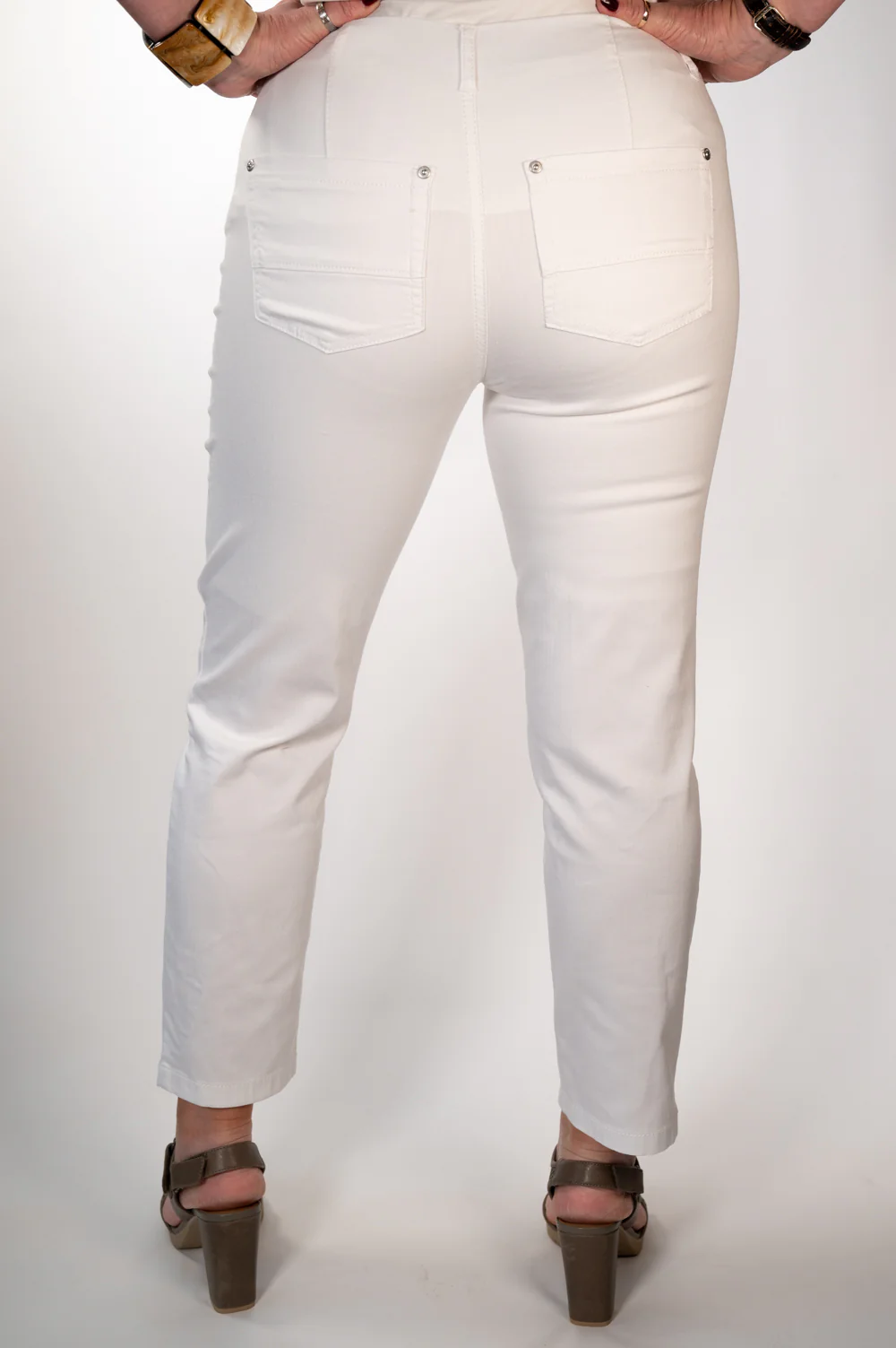 Anna Montana Zip Detail Angelika Ankle Grazer Jeans (1339) - White - Image 5