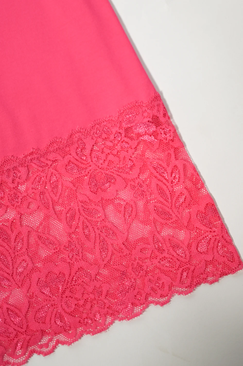 Medium Lace Hem Vest Top - Image 13