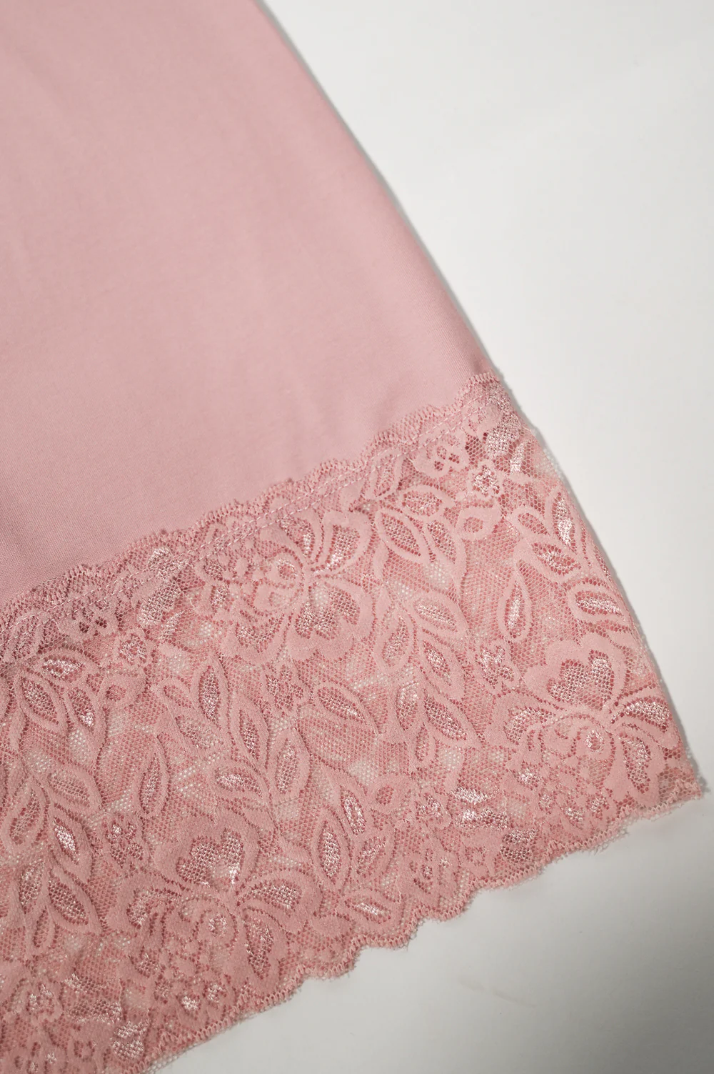 Medium Lace Hem Vest Top - Image 8