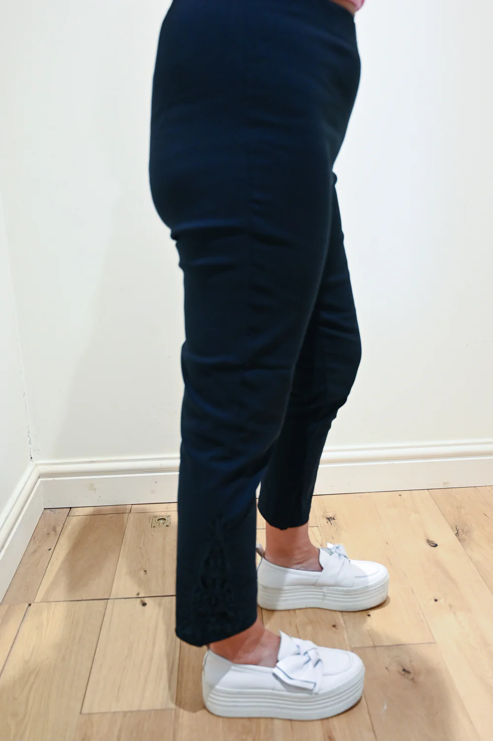 Pure & Natural Crochet Hem Trouser | Navy - Image 3