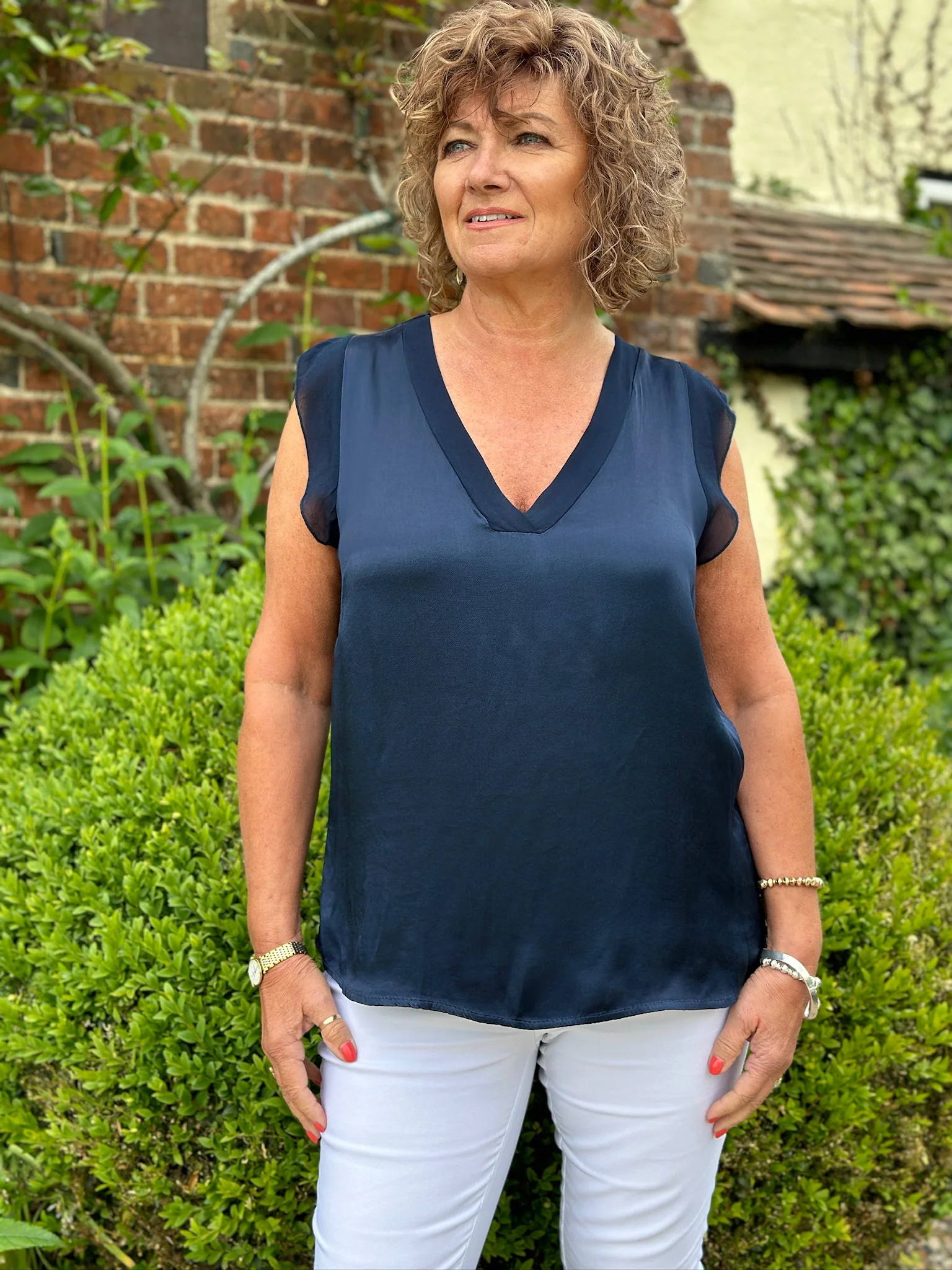 Sleeveless V-Neck Frill Hem Blouse | Navy - Image 5